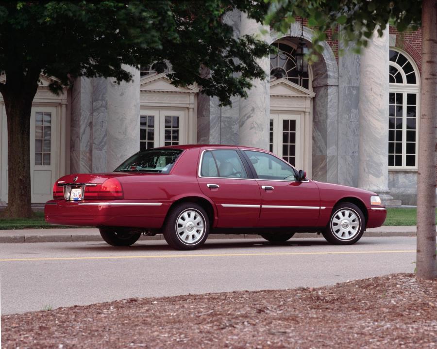  Mercury Grand Marquis 2003 года  (фото 4 из 19)